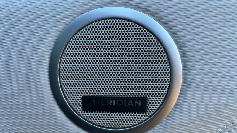 Land Rover Discovery 3.0 D300 Metropolitan Edition 5dr Auto Diesel Station Wagon